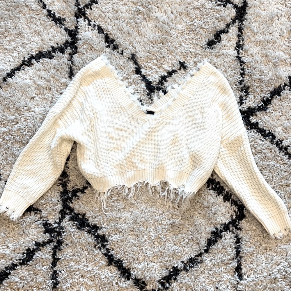 Off the shoulder cropped fringe sweater. Size large.